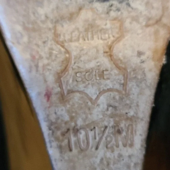 Tory Burch patent wedge heels - Picture 5 of 9